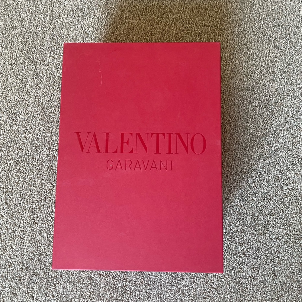 Valentino Garavani Roman Stud leather point-toe flats - Picture 3 of 9